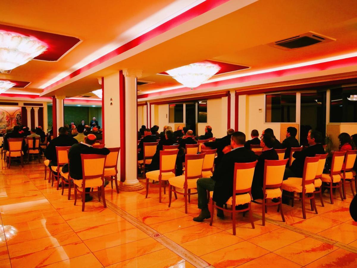Riaci Capo Paradiso Hotel Ristorante מראה חיצוני תמונה