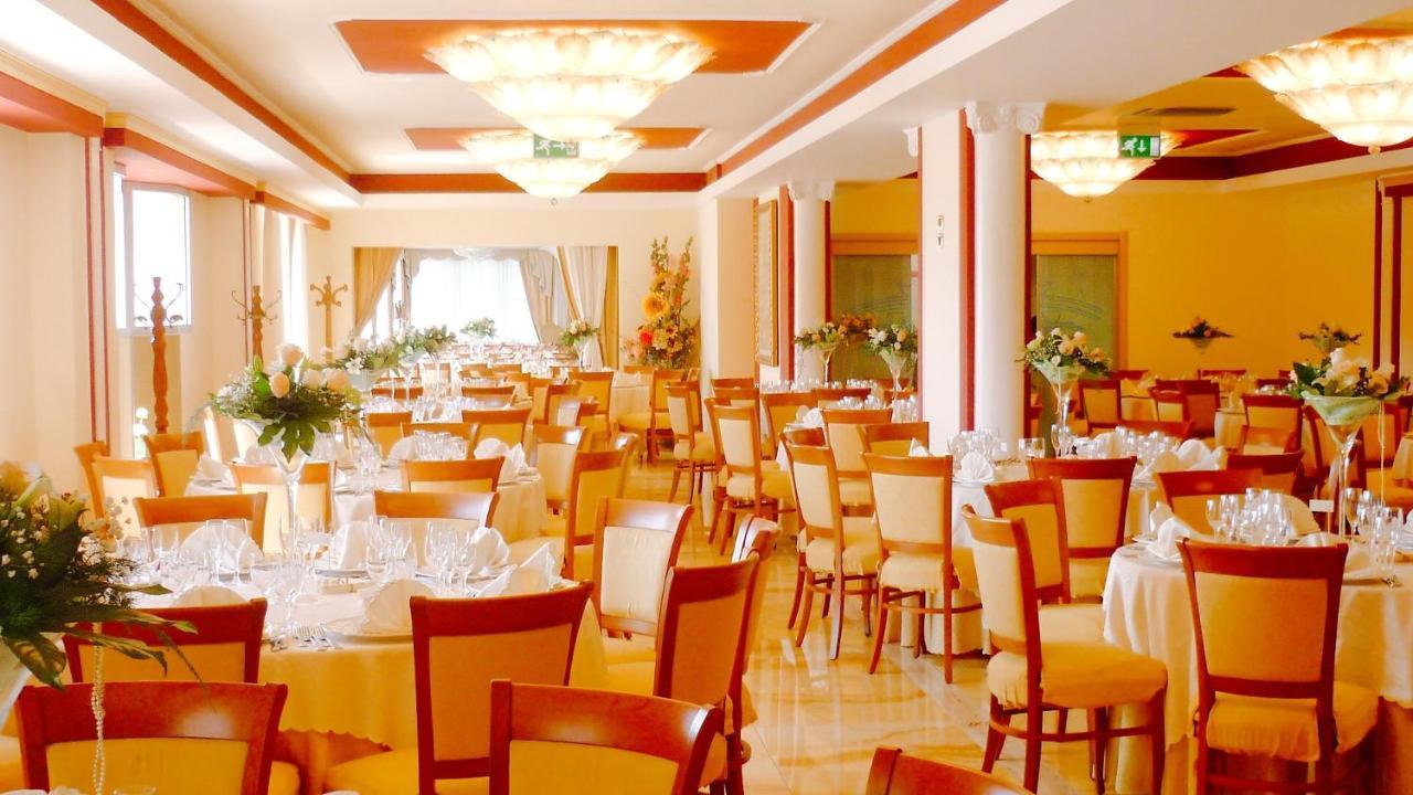 Riaci Capo Paradiso Hotel Ristorante מראה חיצוני תמונה