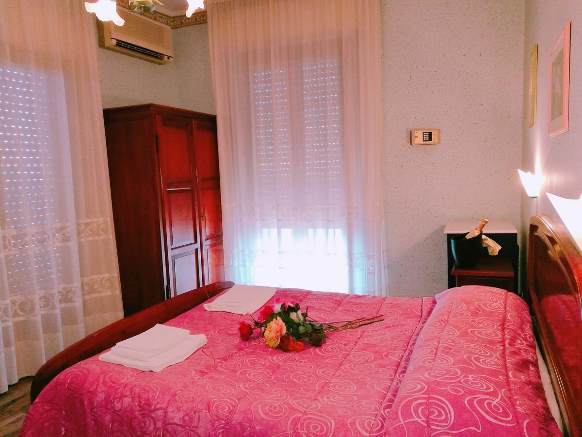 Riaci Capo Paradiso Hotel Ristorante מראה חיצוני תמונה