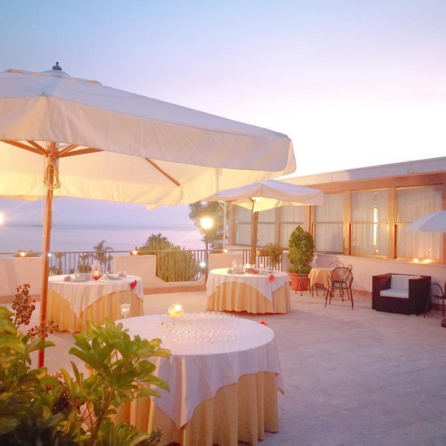 Riaci Capo Paradiso Hotel Ristorante מראה חיצוני תמונה