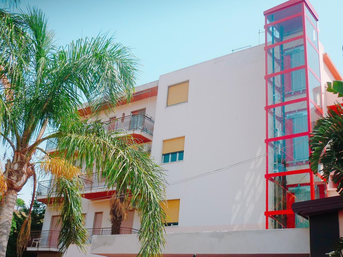 Riaci Capo Paradiso Hotel Ristorante מראה חיצוני תמונה