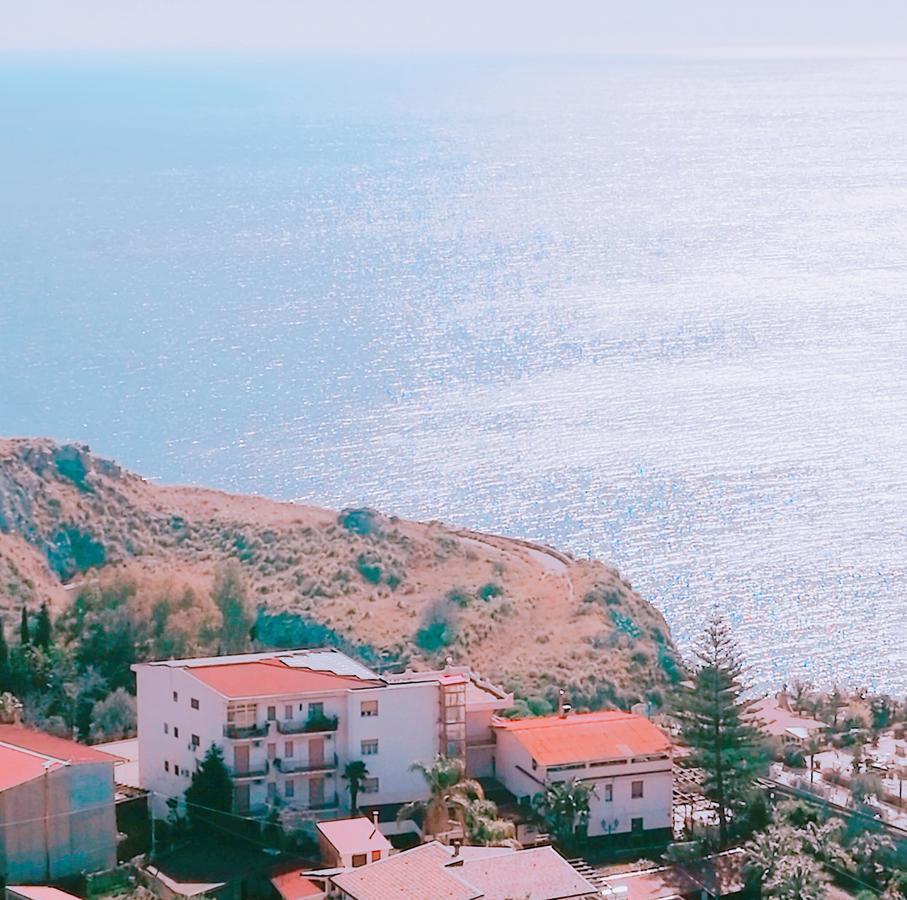 Riaci Capo Paradiso Hotel Ristorante מראה חיצוני תמונה