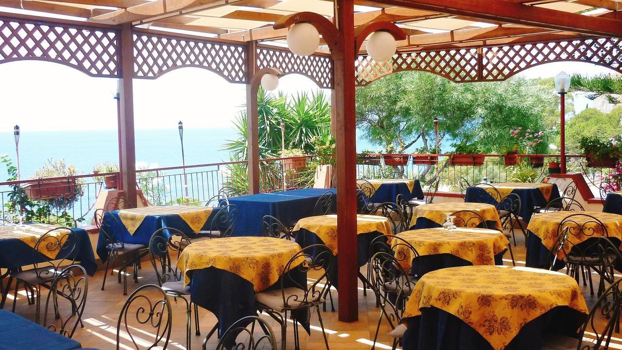 Riaci Capo Paradiso Hotel Ristorante מראה חיצוני תמונה